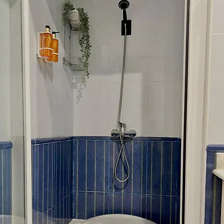 Blue Et Rose By Aroom Vut-le-966