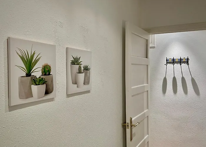 Appartement Blue Et Rose By Aroom Vut-le-966 *